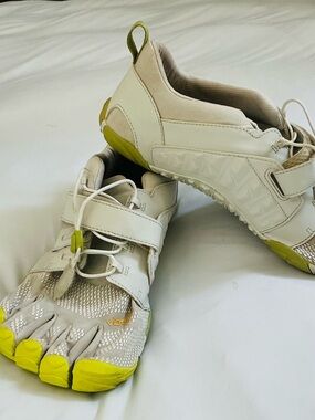 Vibram FiveFingers V-Train 2.0 Training Shoes